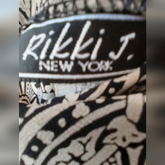 RIKKI J Geometric Floral Black Tan Maxi Skirt Womens Size 16 Boho Resortwear - Picture 3 of 7